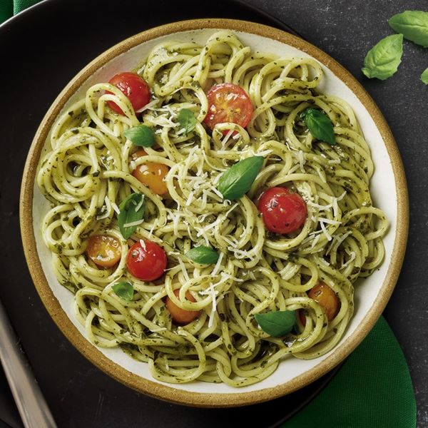 Tjestenina s pesto umakom