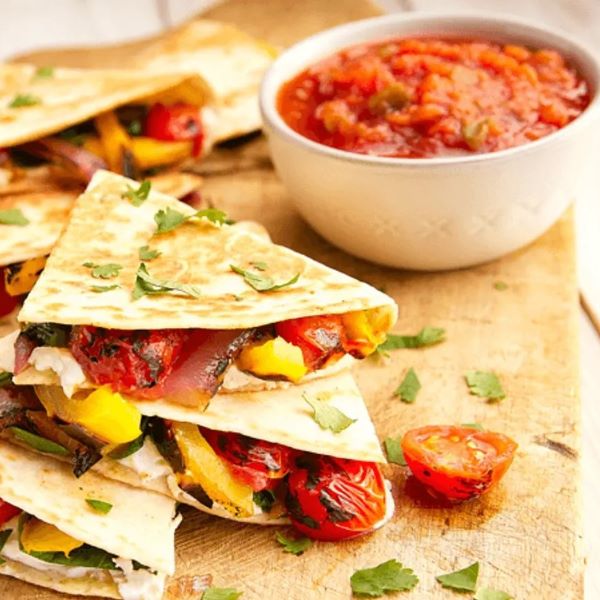 quesadille s povrcem i sirom