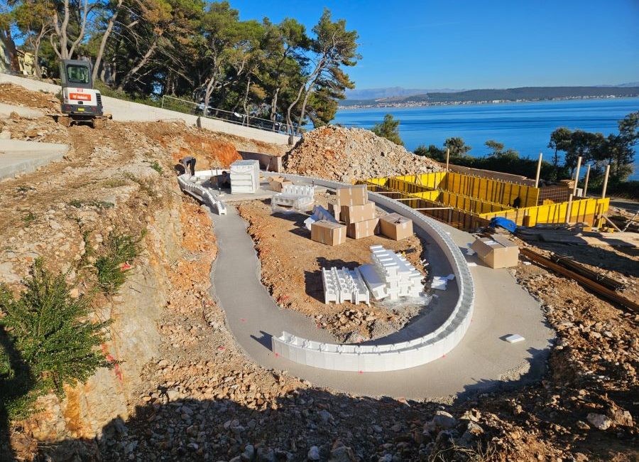 Izgradnja infrastrukture kampa