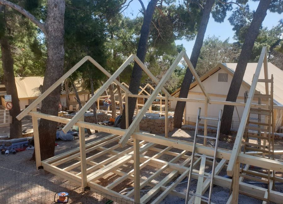 Izgradnja infrastrukture kampa